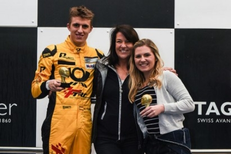 Photo: Andrea Pennington - 2015 Safety Kar(t)s